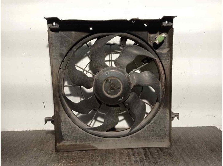 Recambio de electroventilador para kia cee´d 1.6 crdi cat referencia OEM IAM 253041H600  