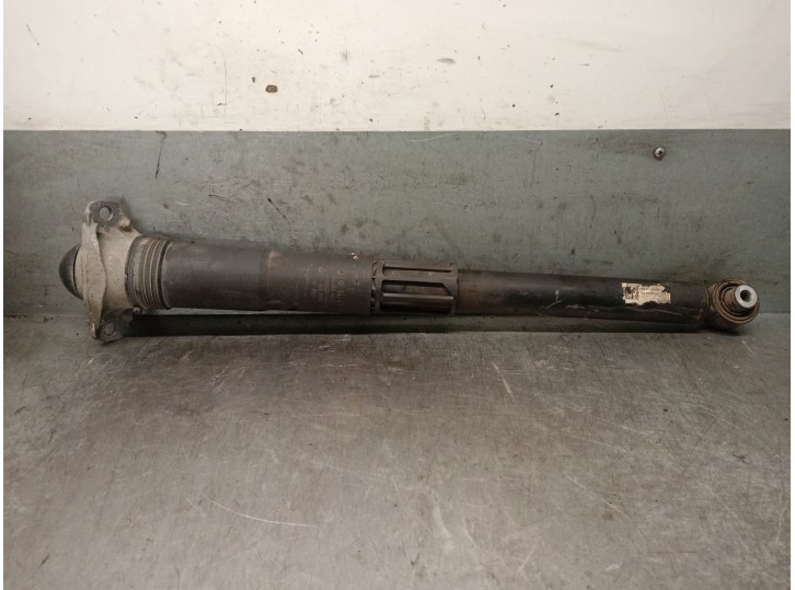 Recambio de amortiguador trasero izquierdo para volkswagen touran (5t1) 1.4 tsi referencia OEM IAM 5QA512011AQ 5QA513029AH 