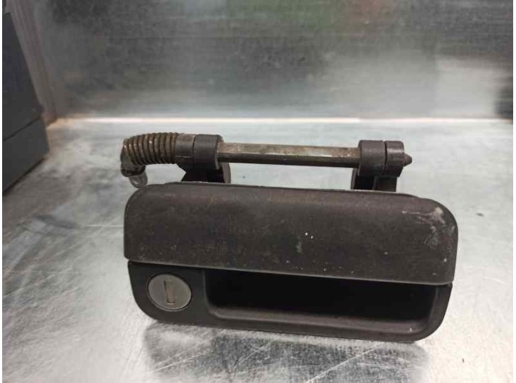 Recambio de maneta exterior delantera derecha para lancia delta 1.9 turbodiesel cat referencia OEM IAM 0082479235  