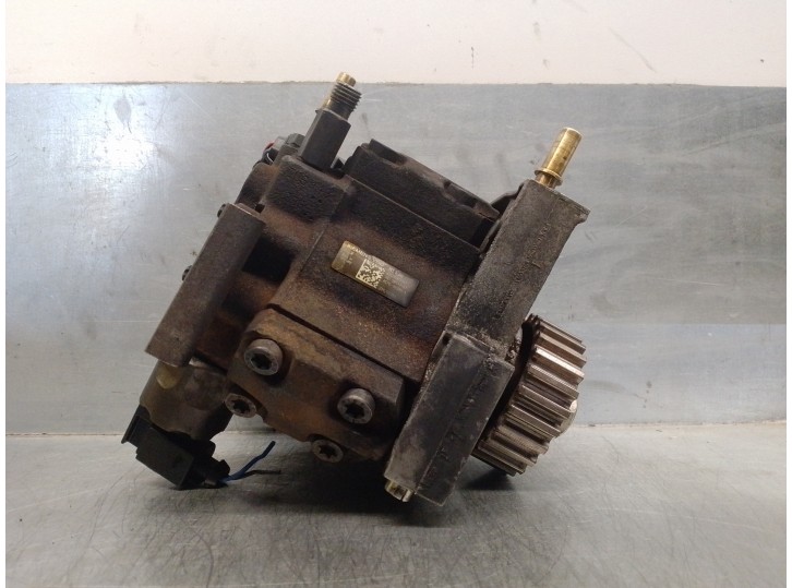 Recambio de bomba inyeccion para peugeot 607 (s2) 2.7 hdi fap cat (uhz / dt17ted4) referencia OEM IAM 4S7Q9B395AJ A2C20003757 