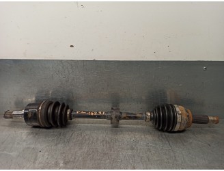 Recambio de transmision delantera izquierda para mazda 2 lim. (de) 1.3 active (3-ptas.) referencia OEM IAM FD8025600A 