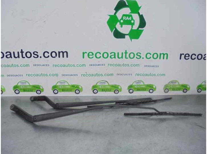 Recambio de brazo limpia delantero derecho para ford fusion (cbk) 1.6 16v cat referencia OEM IAM 