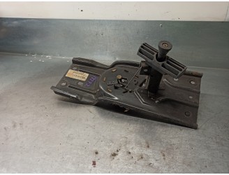 Recambio de util rueda repuesto para chrysler voyager (rg) 2.5 crd cat referencia OEM IAM P04860858AB  