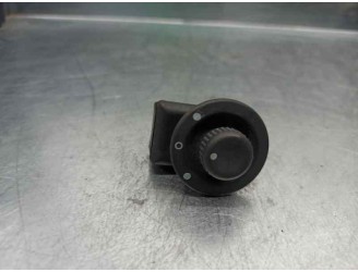 Recambio de mando retrovisor para renault megane ii berlina 5p 1.4 16v referencia OEM IAM 8200002442A  