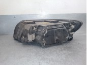 Replacement right headlight for Volvo V50 Estate 2.0 Diesel CAT OEM IAM reference 30698886 31335222 5 DOORS
