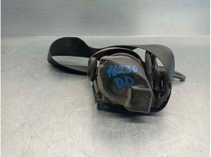 Replacement right front seat belt for Fiat Cinquecento (170) 0.9 i.e. OEM IAM reference 182531980 182531980 
