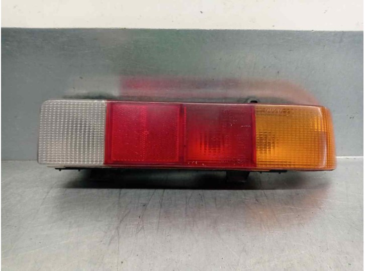 Replacement rear right tail light for Fiat Cinquecento (170) 0.9 i.e. OEM IAM reference 7629357 7629357 3 DOORS