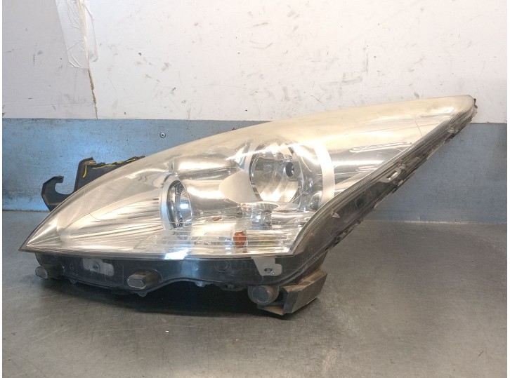 Recambio de faro izquierdo para peugeot 5008 (0u_, 0e_) 1.6 16v referencia OEM IAM 89903246 6208N9 