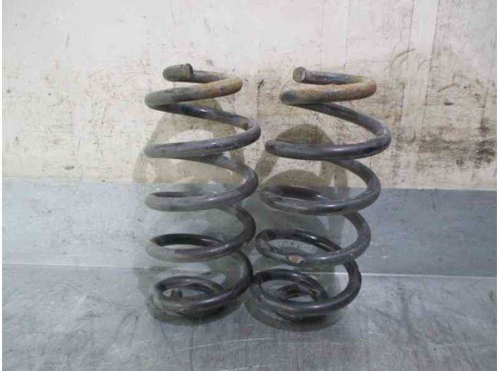 Replacement suspension spring for Renault Koleos 2.0 dCi diesel FAP OEM IAM reference 2791521 