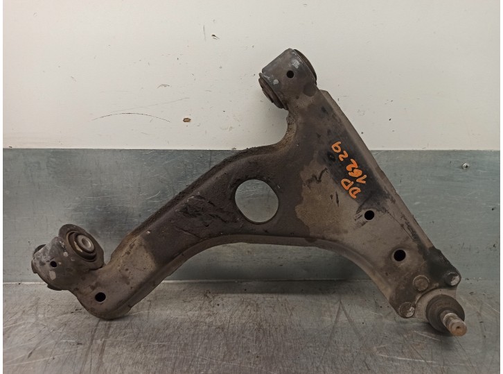 Recambio de brazo suspension inferior delantero derecho para opel astra g berlina club referencia OEM IAM 5352017 