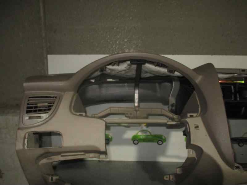 Recambio de salpicadero para kia sportage ex referencia OEM IAM  MARRON 