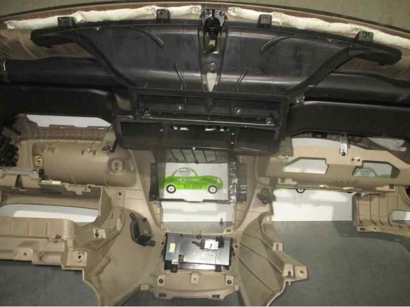 Recambio de salpicadero para kia sportage ex referencia OEM IAM  MARRON 