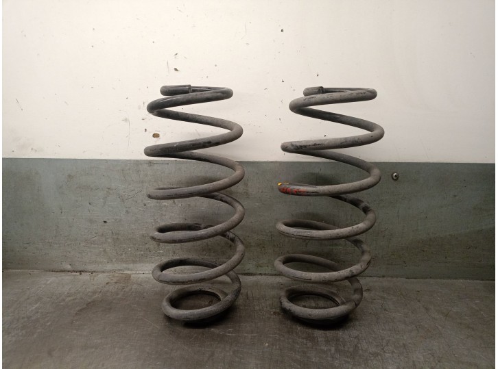 Recambio de muelle amortiguacion para toyota yaris verso (_p2_) 1.3 (ncp20_, ncp22_) referencia OEM IAM 4823152170 4823152170 