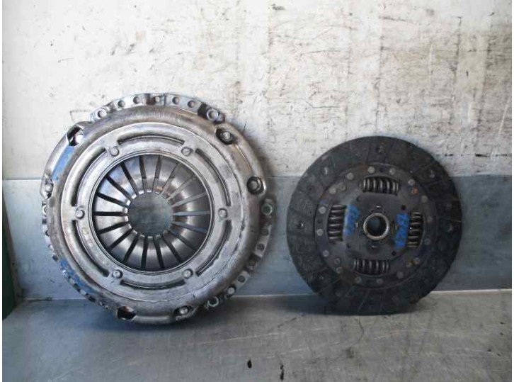 Recambio de kit embrague para skoda fabia (5j2 ) 1.2 referencia OEM IAM 03D141031A 03D141025C 