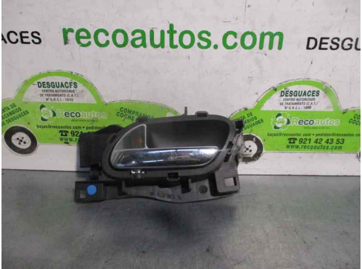 Recambio de maneta interior delantera izquierda para peugeot 407 2.2 referencia OEM IAM 96526178VD 
