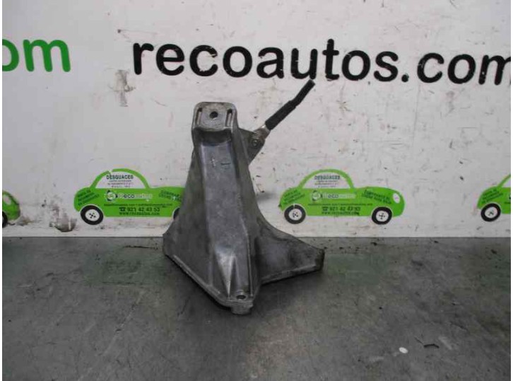 Recambio de soporte motor izquierdo para audi a4 berlina (b5) 1.8 20v referencia OEM IAM 8D0199308L 