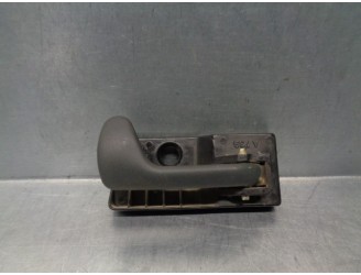 Recambio de maneta interior trasera derecha para fiat punto berlina (176) 1.2 cat referencia OEM IAM 182583960  