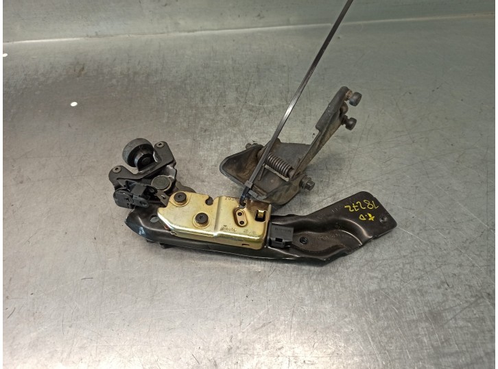 Recambio de bisagra puerta para chrysler voyager (rg) 2.5 crd cat referencia OEM IAM 4125412 