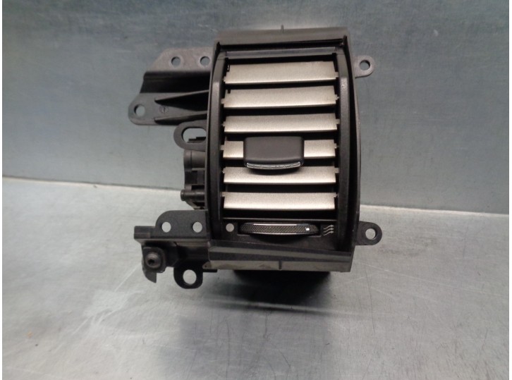 Recambio de aireador para jaguar xf 2.7 v6 diesel premium luxury referencia OEM IAM 8X2319K617AH 