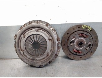 Replacement clutch kit for Ford Fiesta III (GFJ) 1.3 cat OEM IAM reference 85AB7563BC 