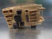 Recambio de caja reles / fusibles para toyota yaris (ncp1/nlp1/scp1) 1.0 cat referencia OEM IAM 8273252020 