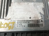 Recambio de centralita motor uce para citroën c4 berlina 1.6 16v hdi referencia OEM IAM 9661377280 