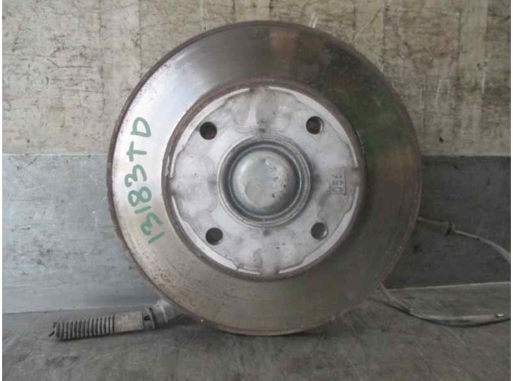 Recambio de mangueta trasera derecha para peugeot 208 1.6 16v hdi fap referencia OEM IAM 517633  