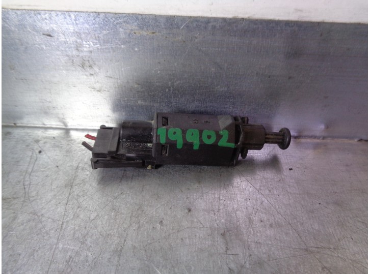 Recambio de interruptor para volkswagen t4 transporter/furgoneta (mod. 1991) 2.4 diesel referencia OEM IAM 191945515  