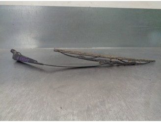 Recambio de brazo limpia trasero para opel corsa b city referencia OEM IAM 1273341  