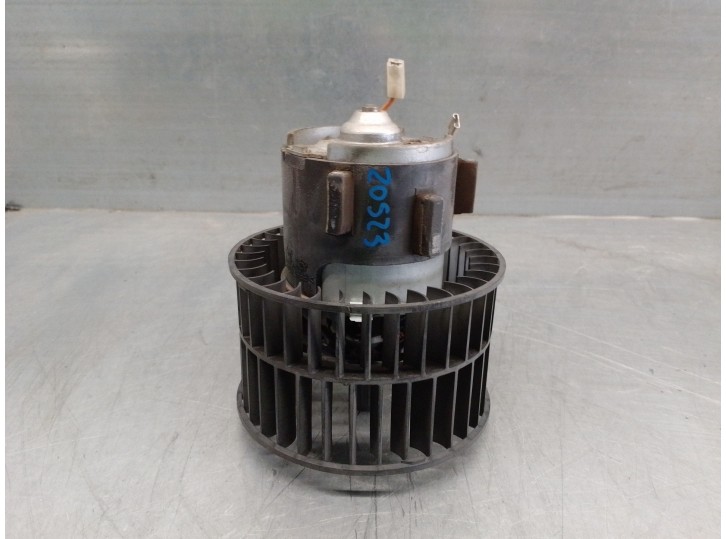 Recambio de motor calefaccion para opel corsa b city referencia OEM IAM 52463000 1618105 