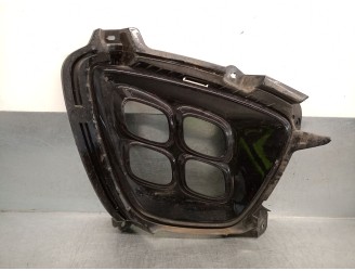 Recambio de rejilla paragolpes derecha para kia sorento iii (um) 2.2 crdi referencia OEM IAM 86526C5210 86526C5210 