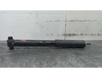 Recambio de amortiguador trasero derecho para volvo v70 familiar 2.5 turbodiesel referencia OEM IAM 8624605A  