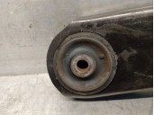 Recambio de brazo suspension superior delantero izquierdo para jeep gr.cherokee (wj/wg) 2.7 crd cat referencia OEM IAM 52088208A