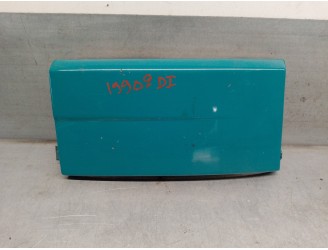 Recambio de molduras delanteras para volkswagen t4 transporter/furgoneta (mod. 1991) 2.4 diesel referencia OEM IAM 701805057 DE 