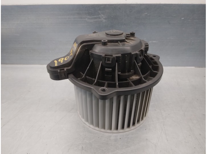 Recambio de motor calefaccion para kia picanto 1.0 cat referencia OEM IAM 971131Y000  