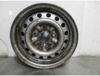 Recambio de llanta para nissan vanette cargo 2.3 diesel referencia OEM IAM 403007C300 R1451/2JX14CHET30 HIERRO