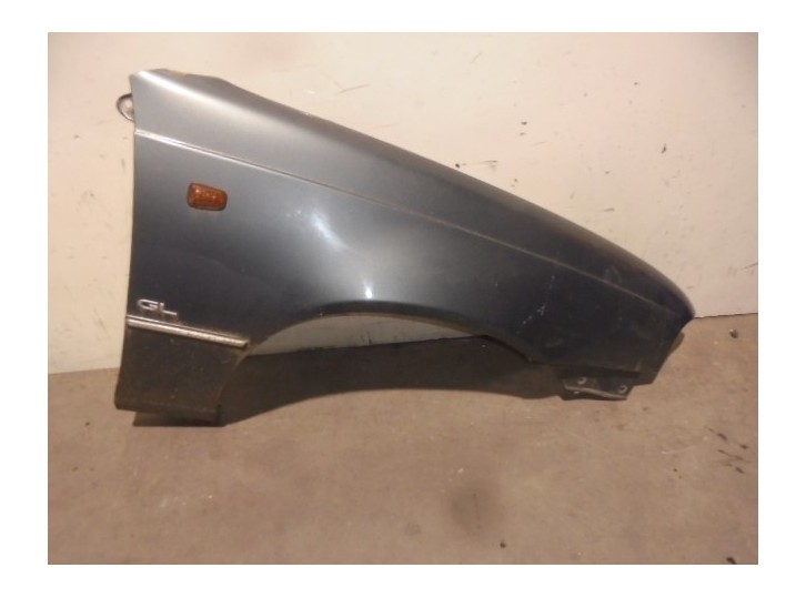 Recambio de aleta delantera derecha para daewoo nexia 1.5 cat referencia OEM IAM K96191849A VERDE 5PUERTAS