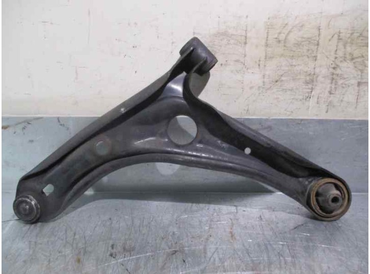 Recambio de brazo suspension inferior delantero derecho para toyota yaris (ncp1/nlp1/scp1) 1.4 turbodiesel cat referencia OEM IA