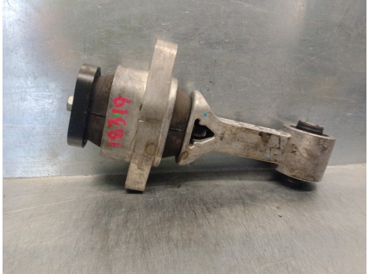 Recambio de soporte motor para kia soul ( ) 1.6 gdi cat referencia OEM IAM 21950A4000 21950A4000 