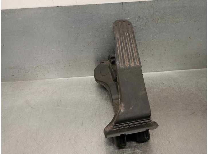 Recambio de potenciometro pedal para volkswagen golf vi (5k1) 1.4 16v tsi referencia OEM IAM 1K1723503S  