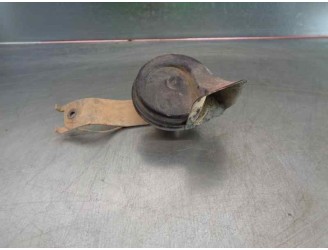 Replacement horn for Jeep Cherokee (j) 2.5 turbodiesel OEM IAM reference 56009573 