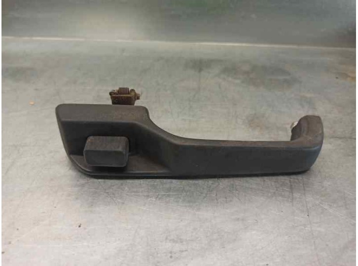 Replacement front left exterior door handle for Jeep Cherokee (J) 2.5 Turbodiesel OEM IAM reference 55076057AB 