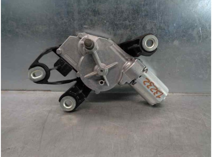 Recambio de motor limpia trasero para volkswagen polo (6r1) 1.2 tdi referencia OEM IAM 5K6955711B 0390201216 BOSCH