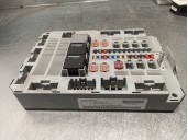 Recambio de caja reles / fusibles para jaguar xf 2.7 v6 diesel premium luxury referencia OEM IAM 8X2T14B476BD  