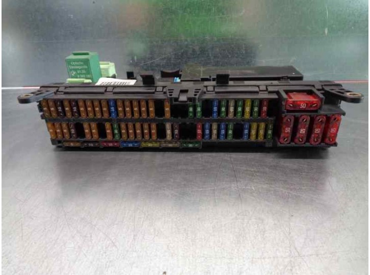 Recambio de caja reles / fusibles para bmw x5 (e53) 3.0 24v turbodiesel cat referencia OEM IAM 8380407 8380409 