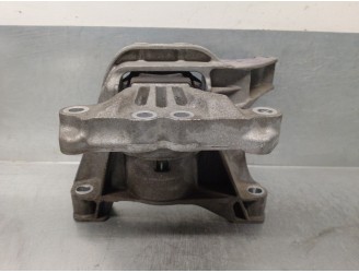 Recambio de soporte motor derecho para peugeot 308 1.6 blue-hdi fap referencia OEM IAM 4A103720  