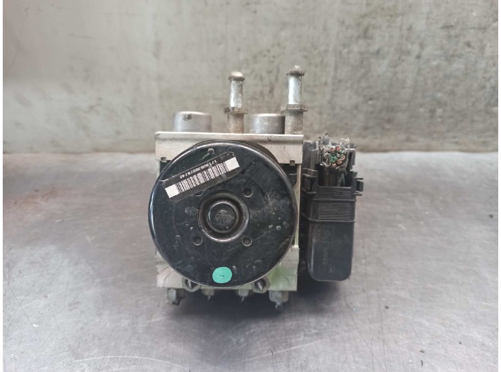 Replacement ABS unit for Chrysler Voyager (RG) 2.4 CAT OEM IAM reference P04779679AC 25020611313 ATE