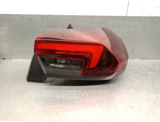 Recambio de piloto trasero derecho para opel corsa f (p2jo) 1.2 (68) referencia OEM IAM 9829317880 VALEO