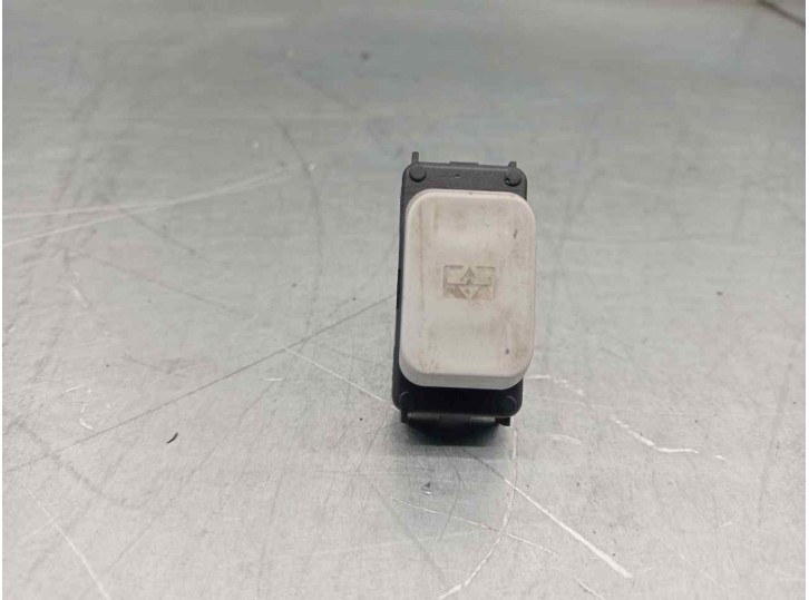 Recambio de mando techo solar para peugeot 308 1.6 blue-hdi fap referencia OEM IAM 96783545PR 