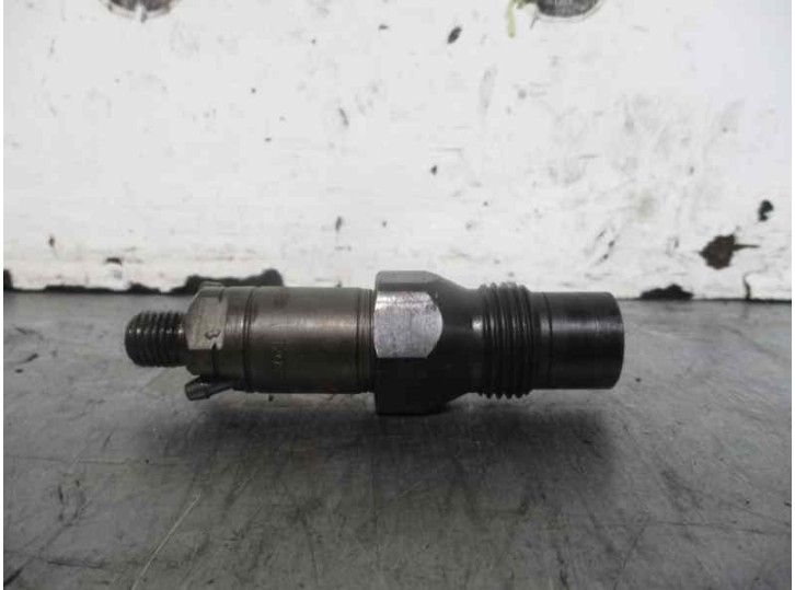 Replacement injector for Fiat Brava (182) 1.9 Turbodiesel OEM IAM reference LCR6705304 LUCAS